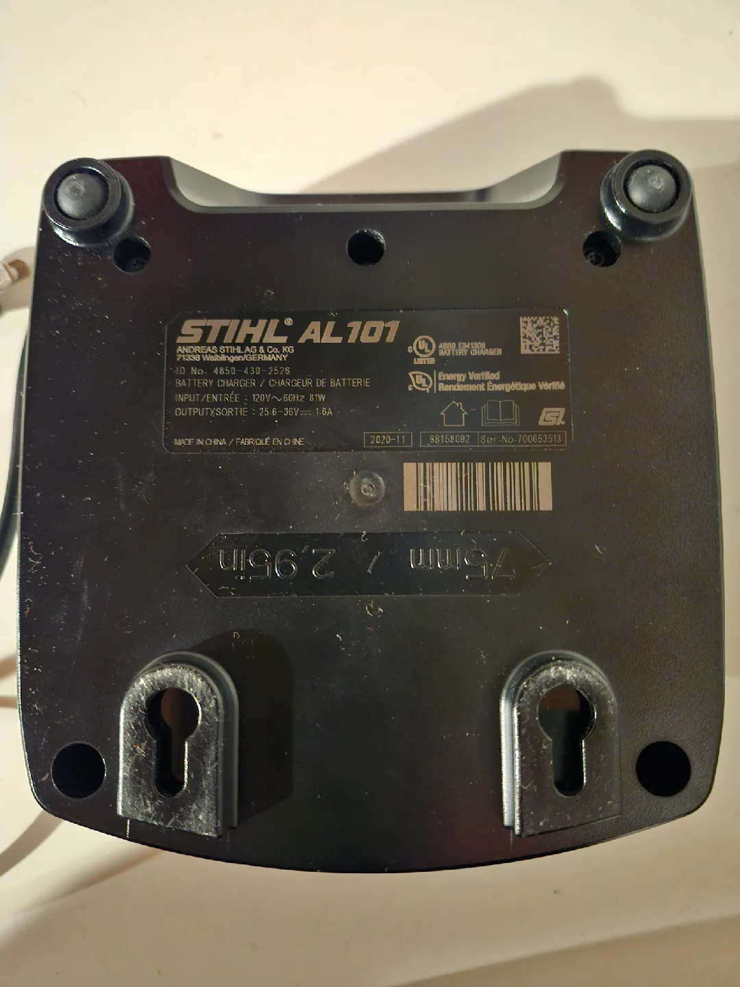 Stihl AL 101 battery charger image indicator(3)