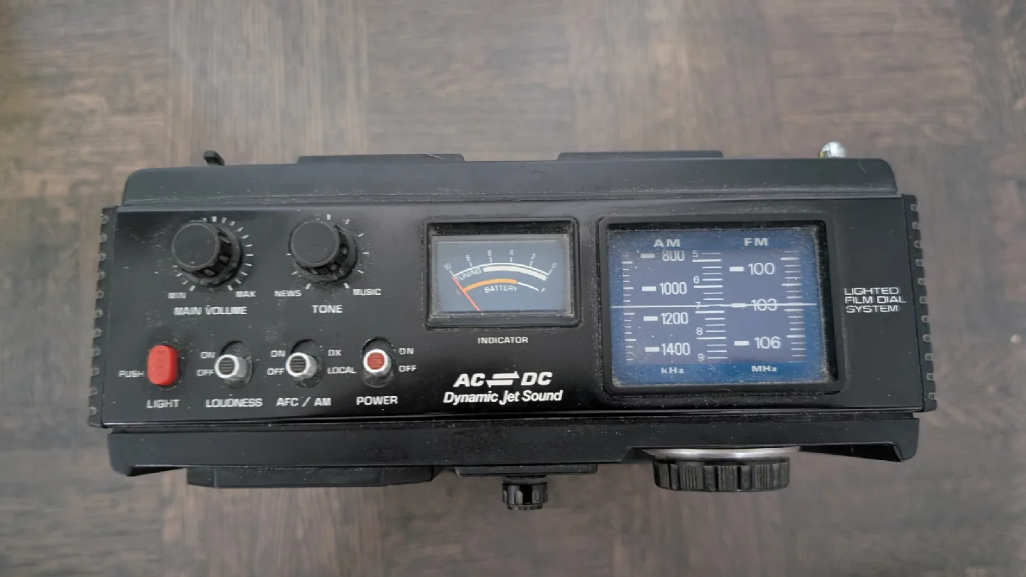 Vintage Sanyo 2-Band RF Amplifier Radio (RP-6850US) image indicator(2)