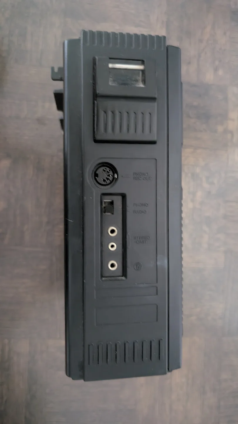 Vintage Sanyo 2-Band RF Amplifier Radio (RP-6850US) image indicator(4)