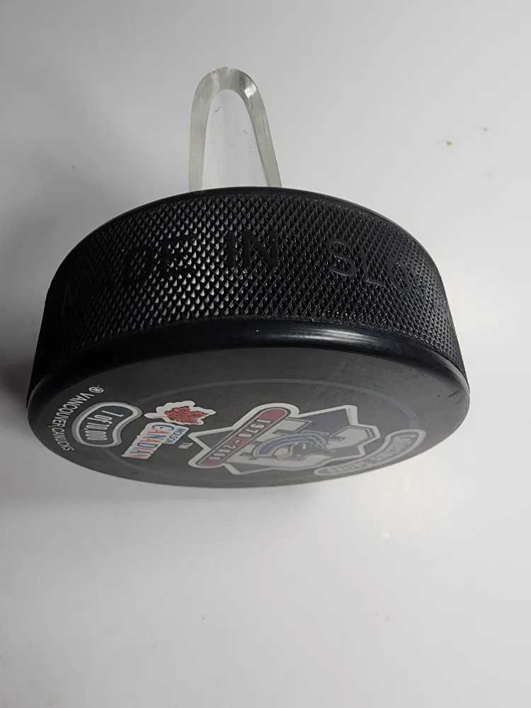 Vancouver Canucks Molson Canadian Hockey Puck image indicator(7)