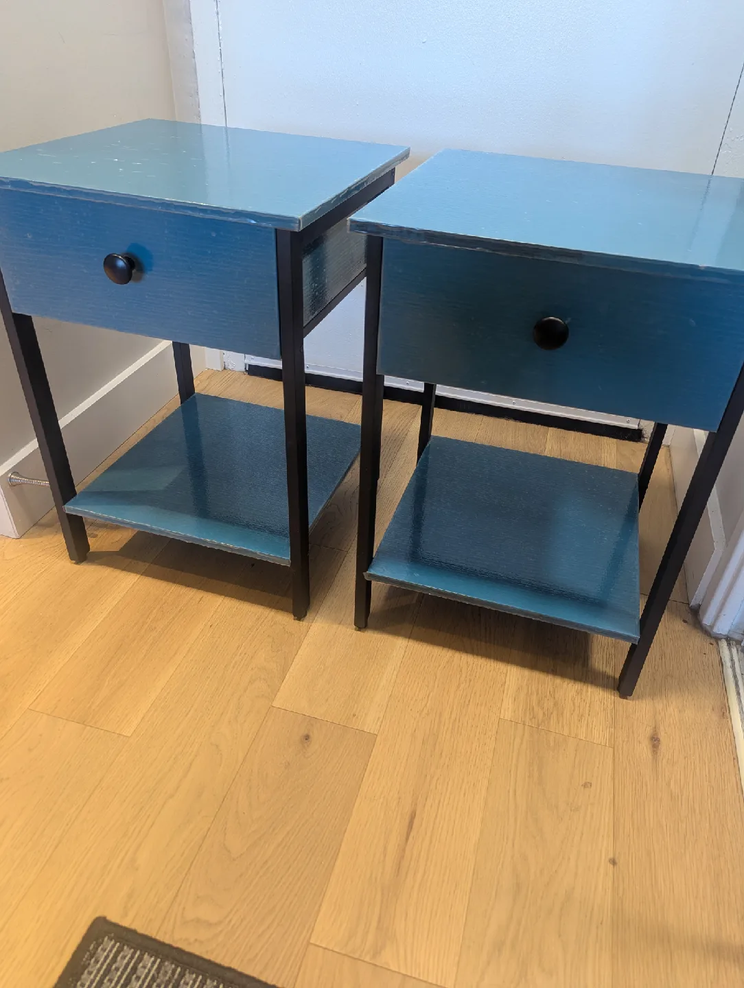 Set of 2 Blue Nightstands ✨☄️ image indicator(2)