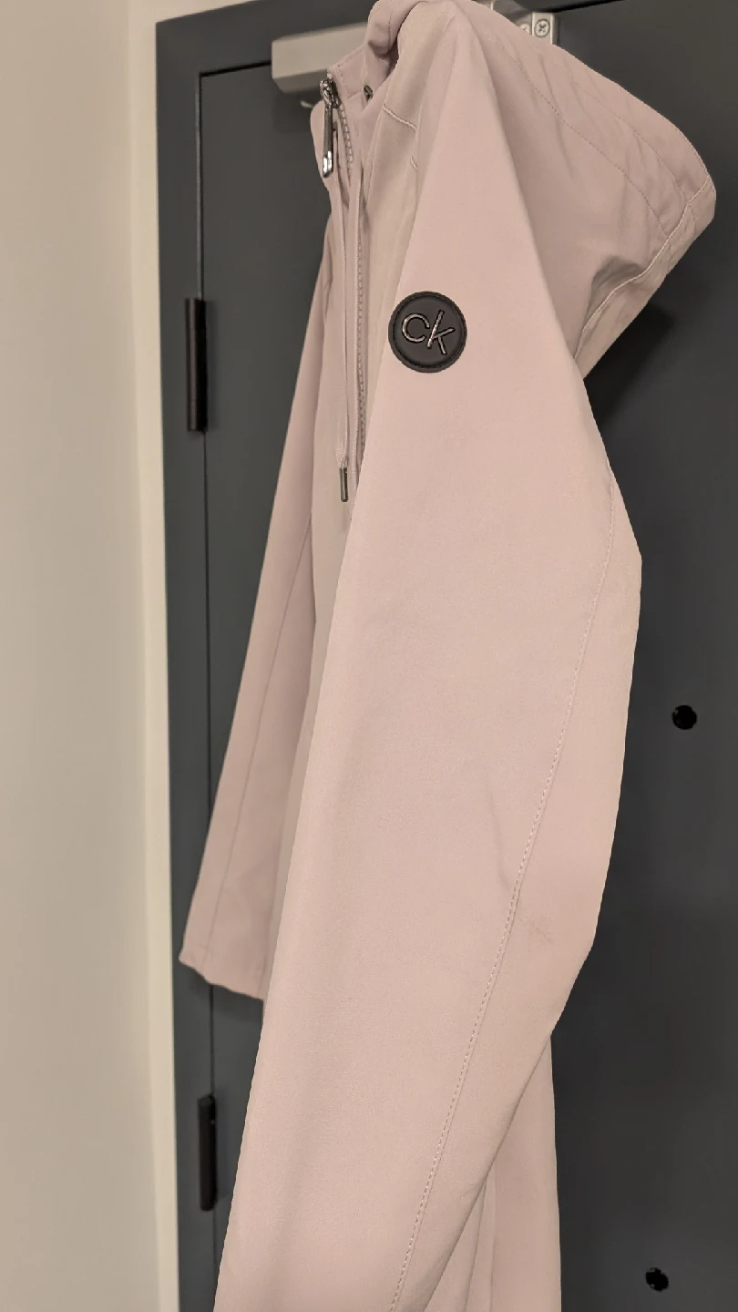 Calvin Klein Raincoat- Small - photo 3