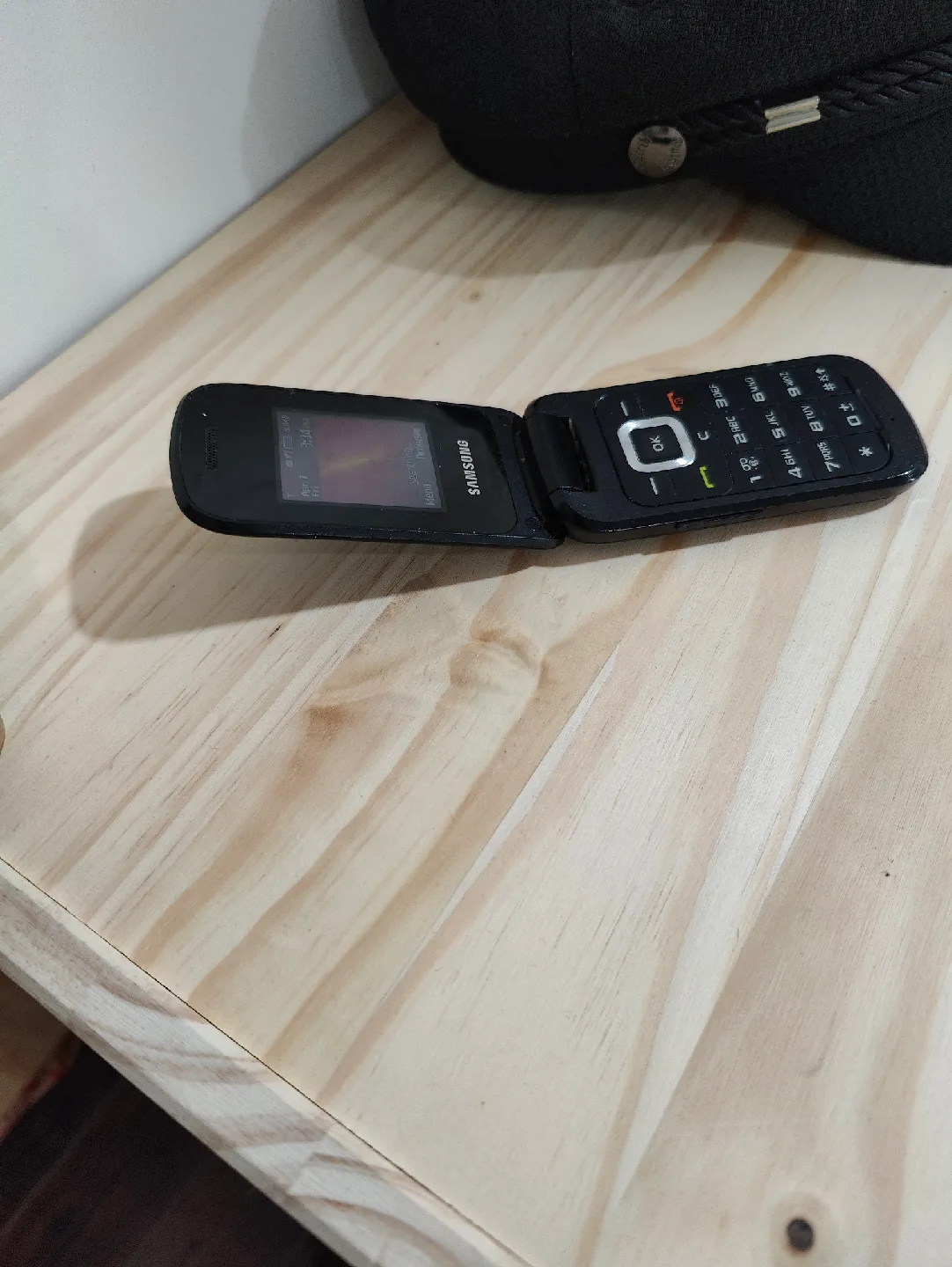 Samsung senior Flip Phone image indicator(2)