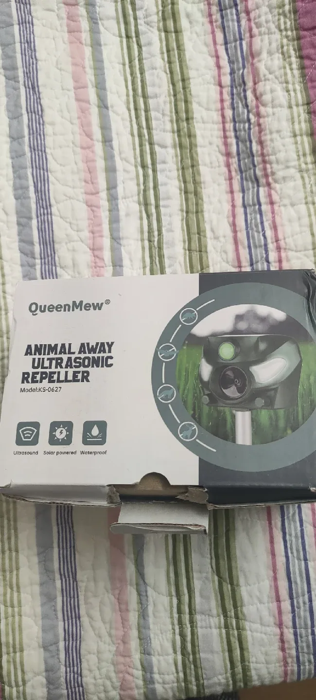 QueenMew Animal Away Ultrasonic Repeller - New in Box! image indicator(2)