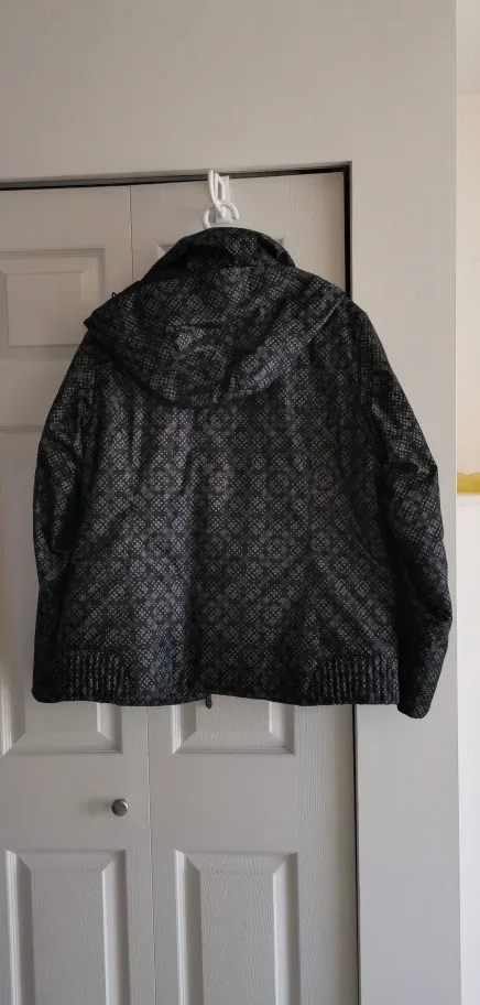 Spyder Xtl 10000 Thinsulate Ladies jacket size 18 XL (brand new) image indicator(8)