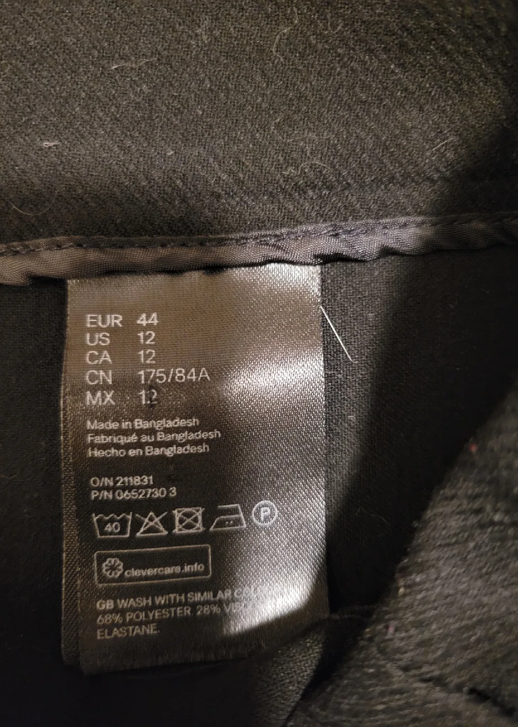 H&M Black Skirt - Size 12 (0399) image indicator(4)