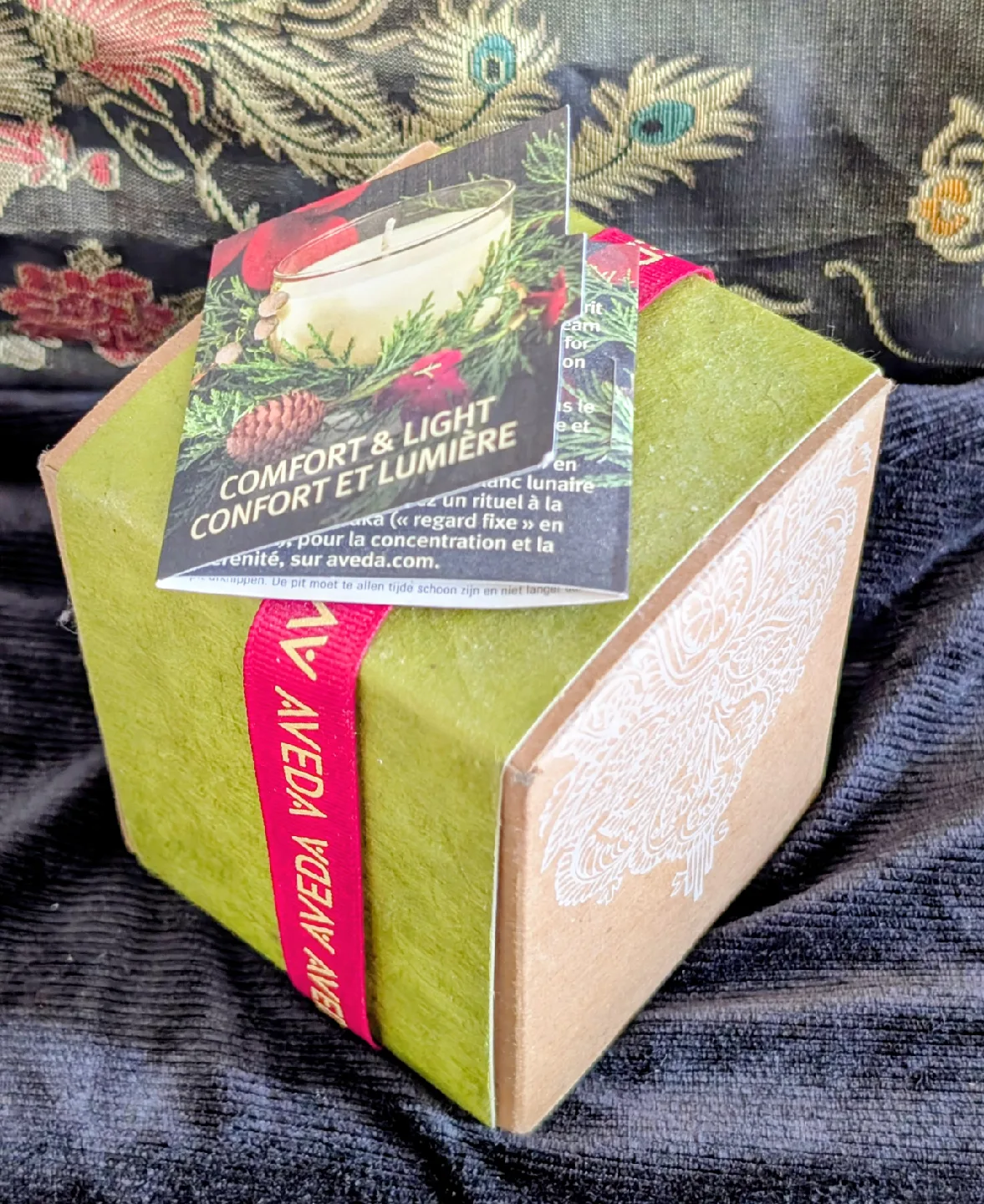 Spa-Day Bundle: Aveda Candle + Brooks & Waters Bath Set image indicator(2)