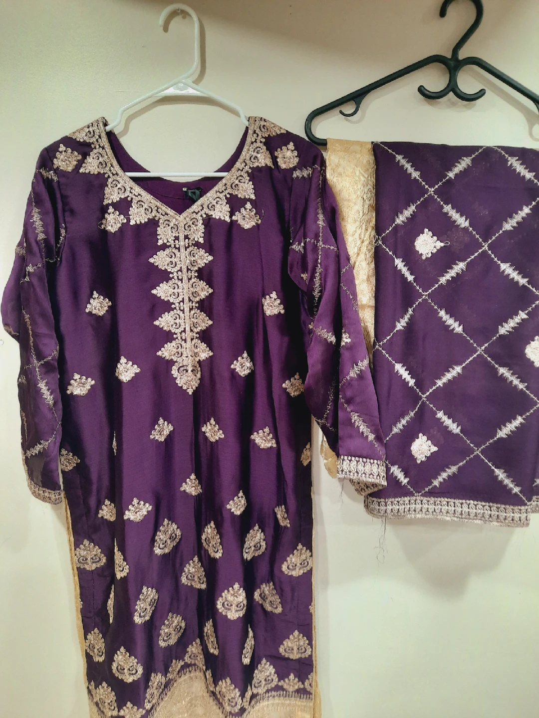 Purple Embroidered Salwar Kameez Suit