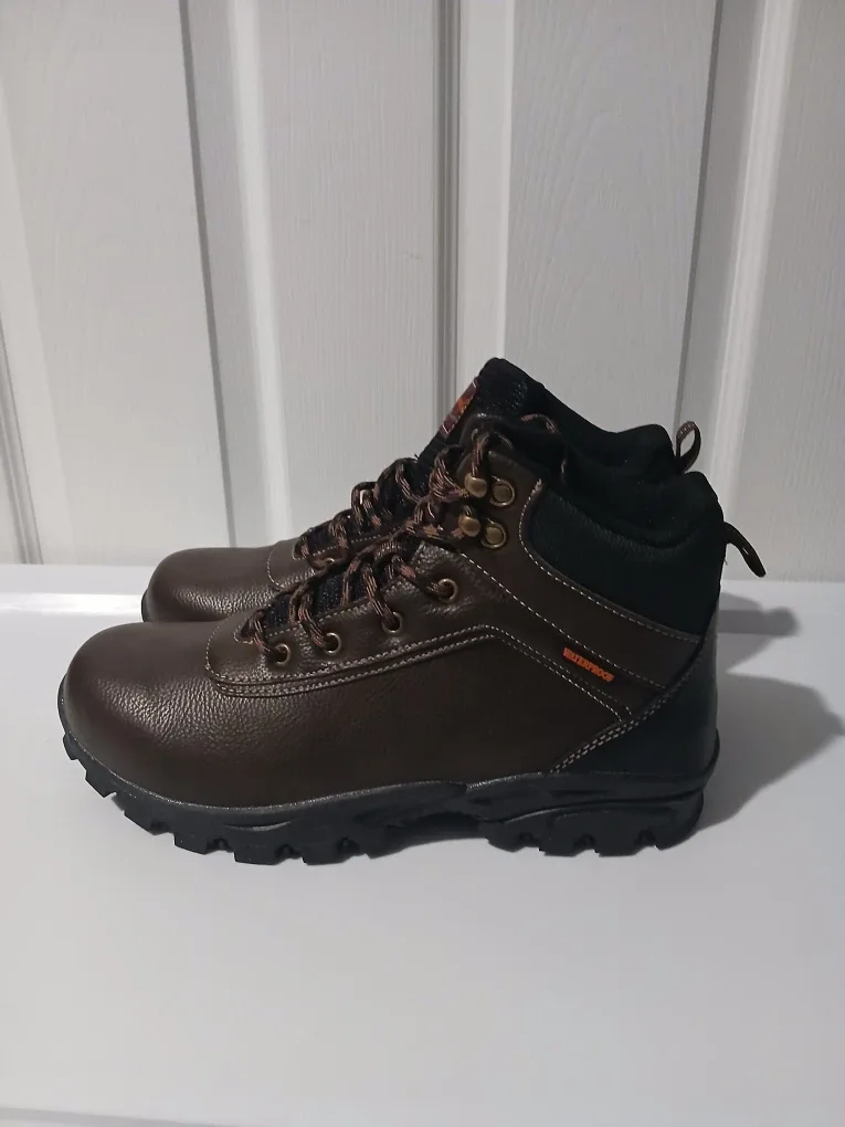 Weatherproof Vintage Brown Leather Boots image indicator(4)