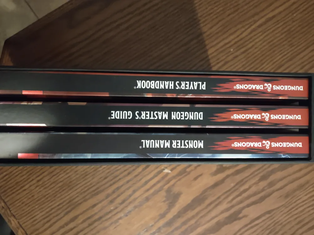 D&D Core Rulebooks Gift Set (Dungeons & Dragons) image indicator(2)