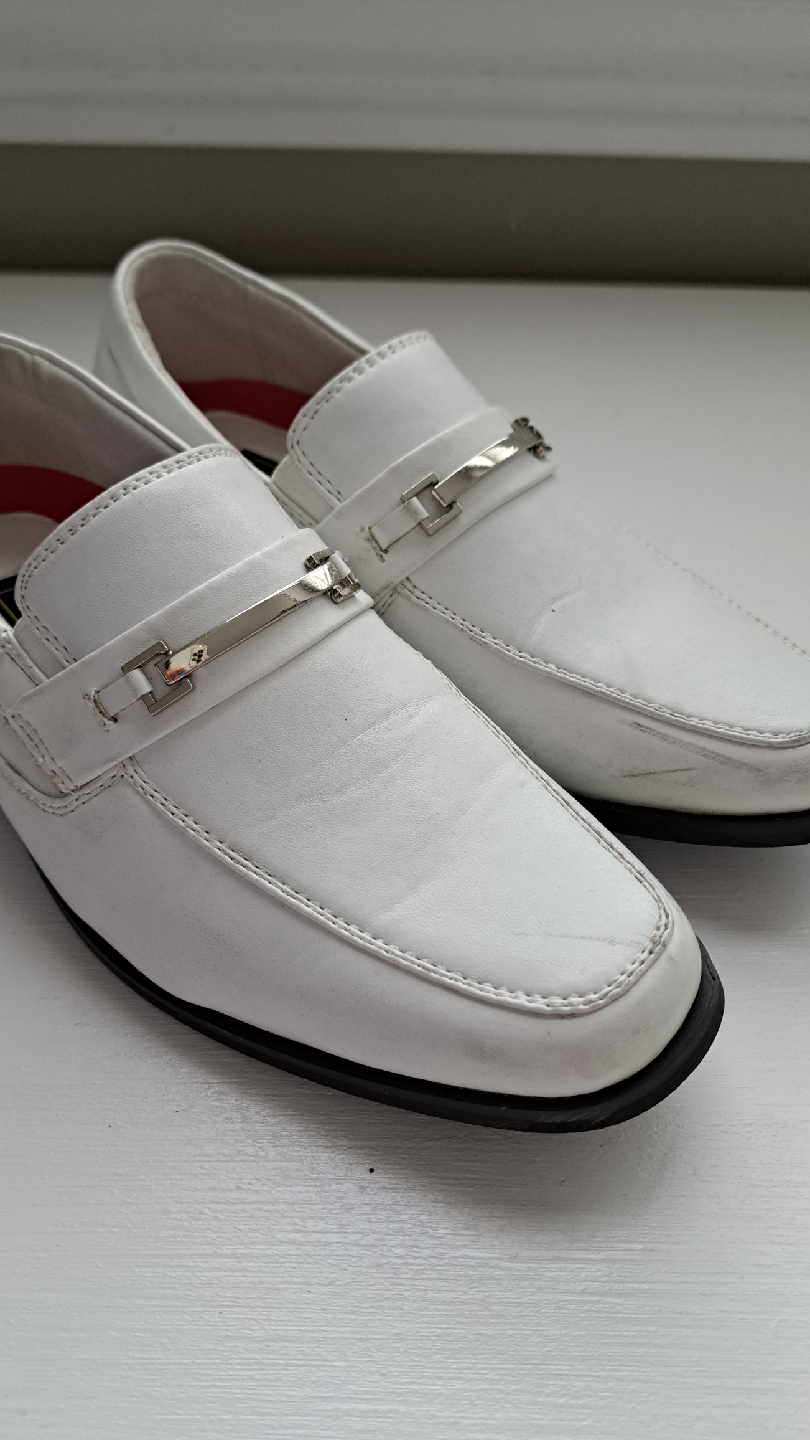 Good Fellas White Leather Loafers Sz 1 Boys - photo 3