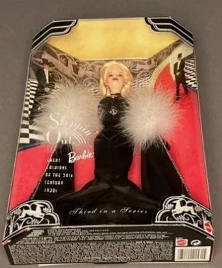Rare 1930's Steppin' Out Barbie Doll Collector Edition. image indicator(7)