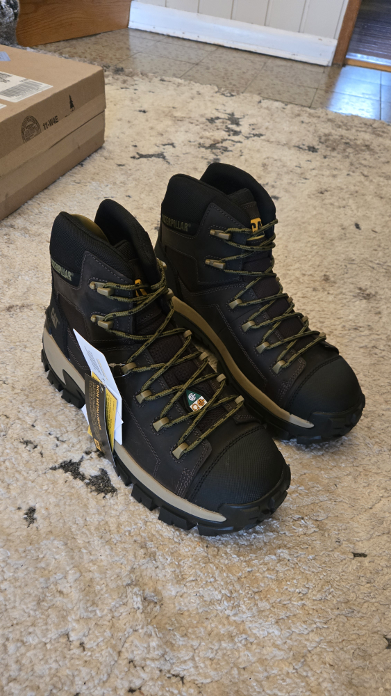 CAT Men's Invader Composite Toe Work Boot Size 10