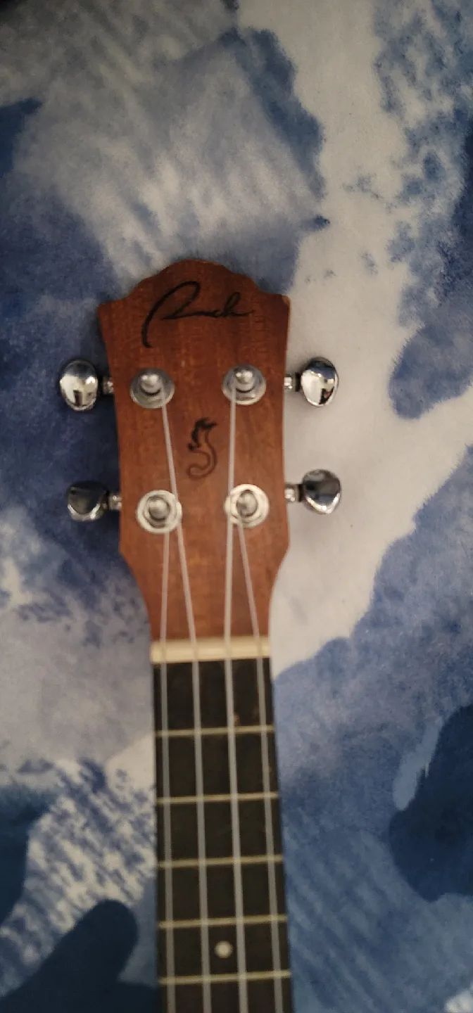 Ohana Ukulele Model SK-25 image indicator(3)