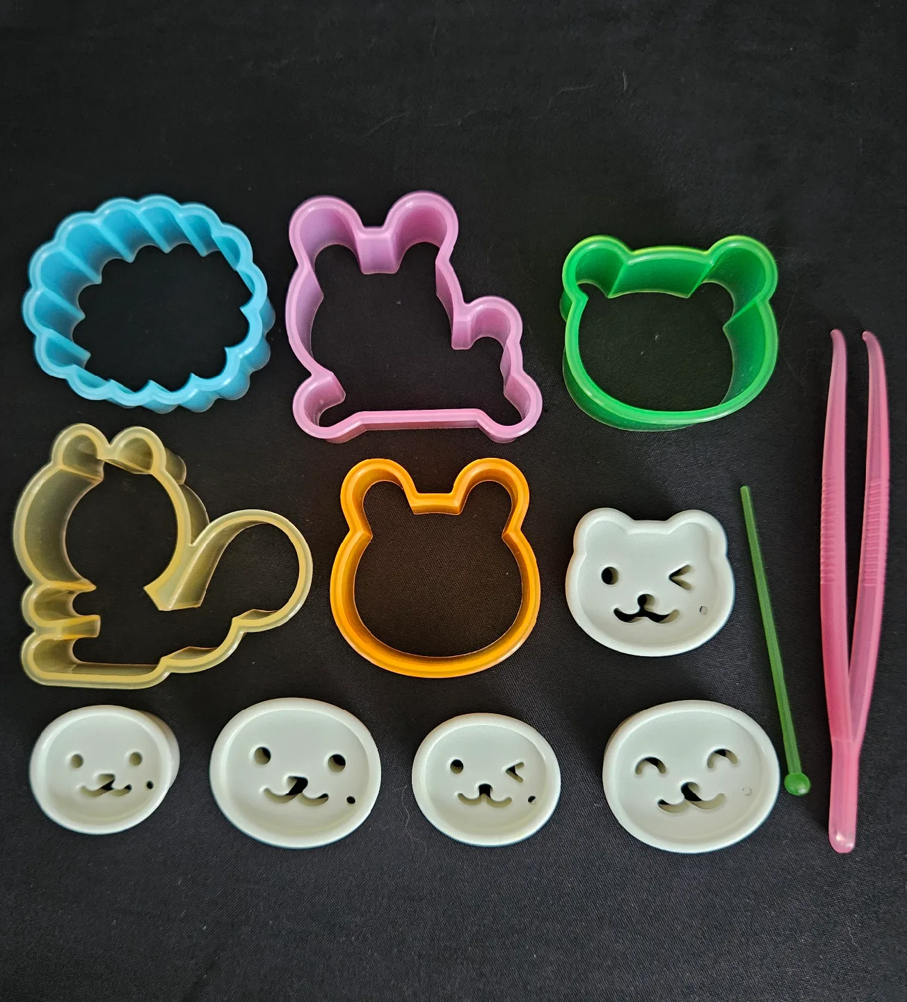Animal Sandwich/Cookie/Food Cutters - Set of 5 image indicator(2)