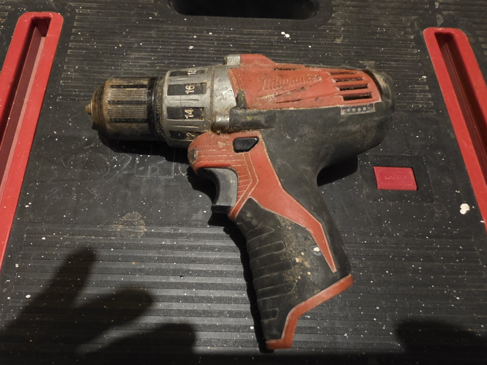 Milwaukee 2410-20 3/8" Drill/Driver