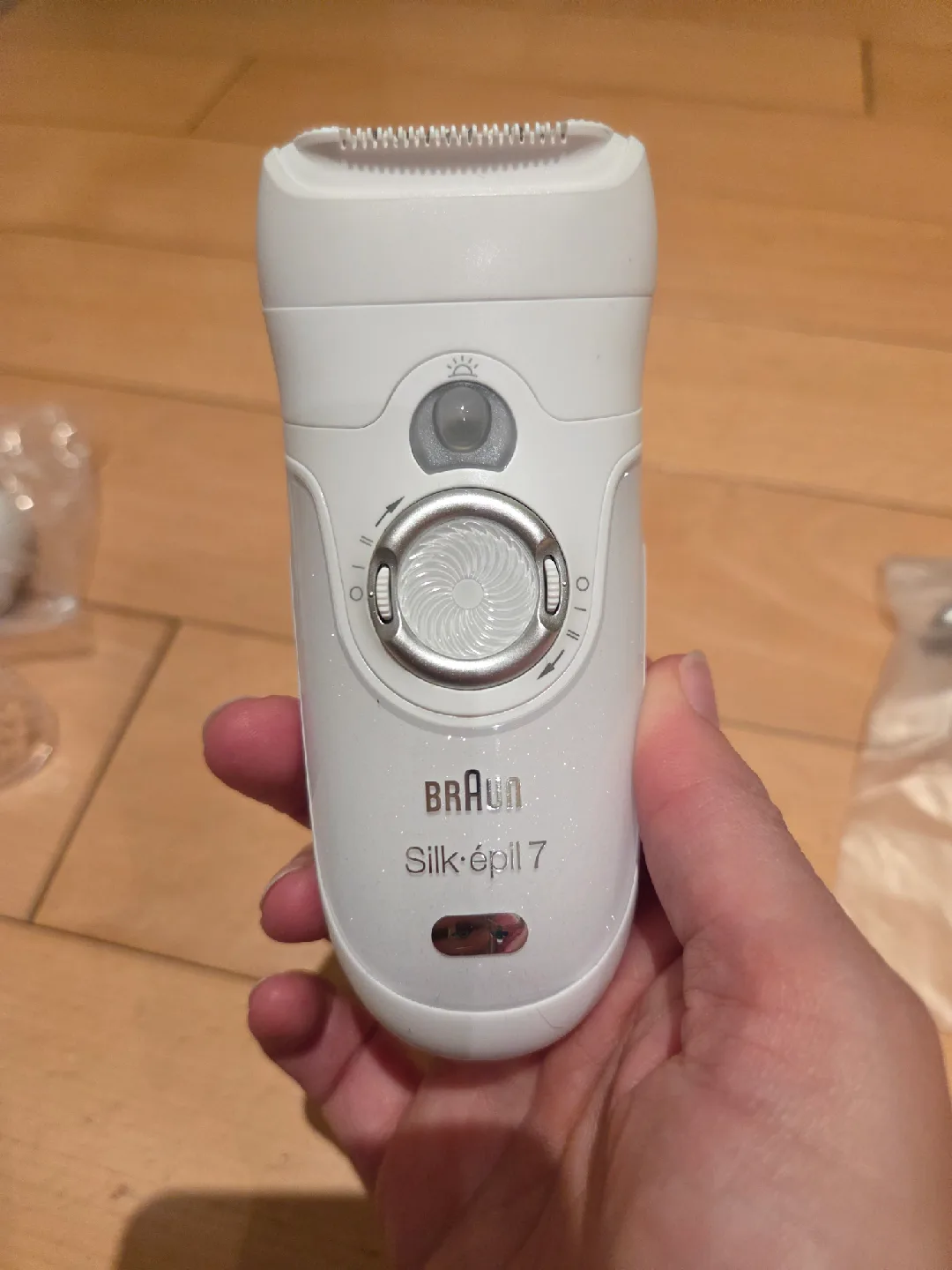 Braun Silk-épil 7 Wet & Dry Epilator image indicator(2)