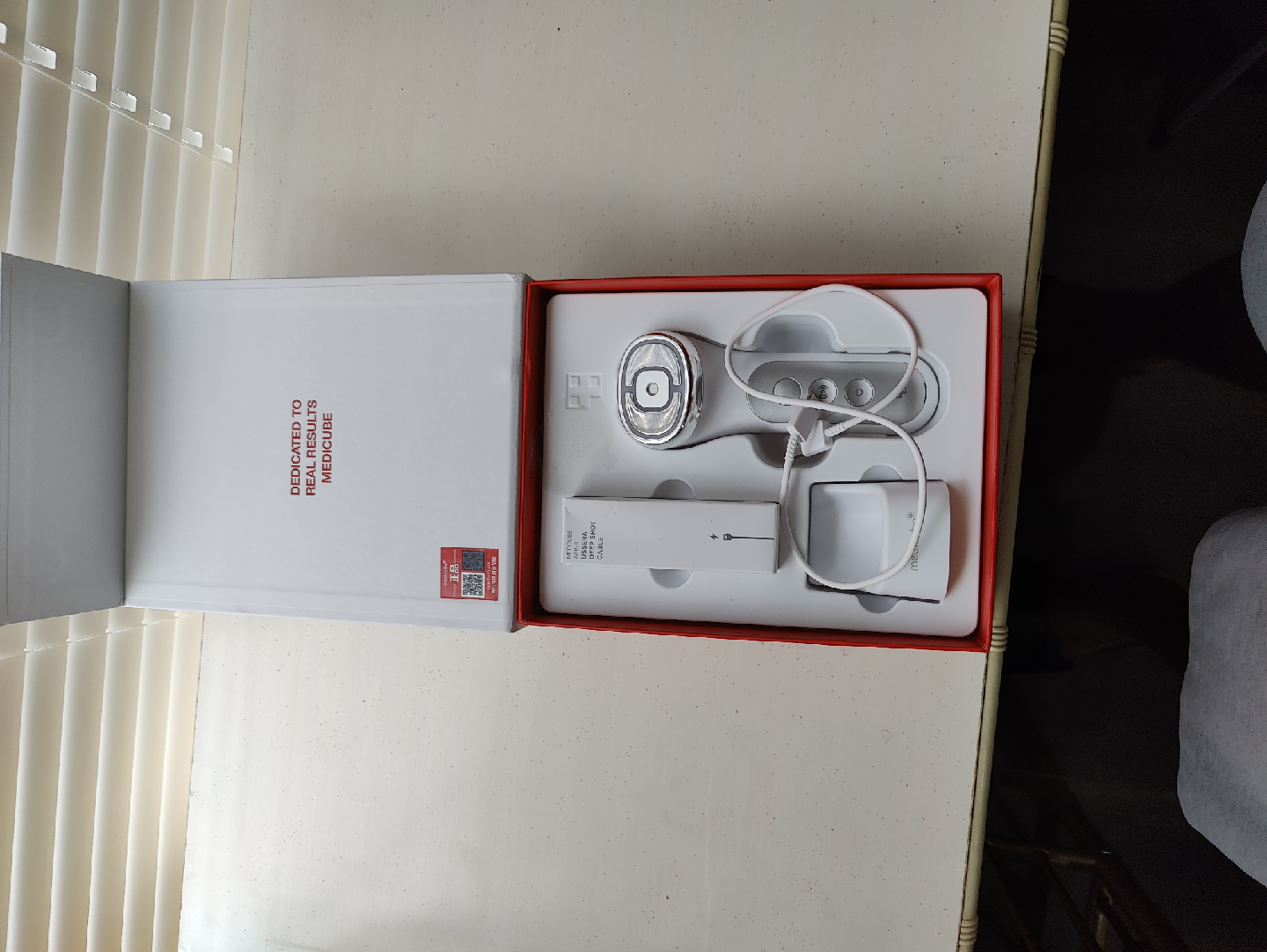 Medicube Age-R Ussera Deep Shot Device - photo 2