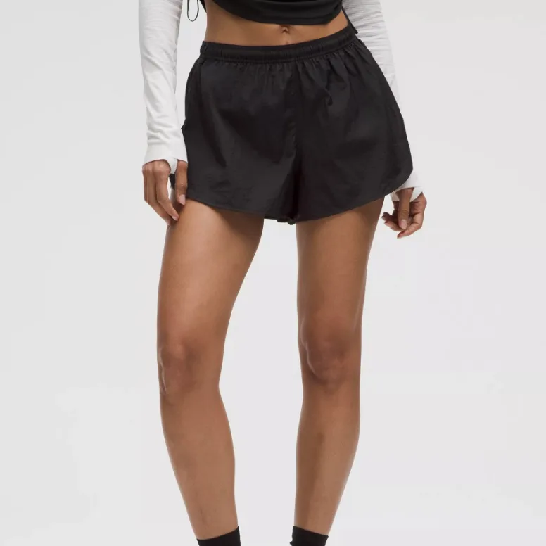 Lululemon Dolphin-hem Mid-Rise Running Short 3” - Size XL, Black thumbnail
