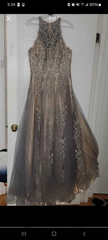 Elegant Formal Dress