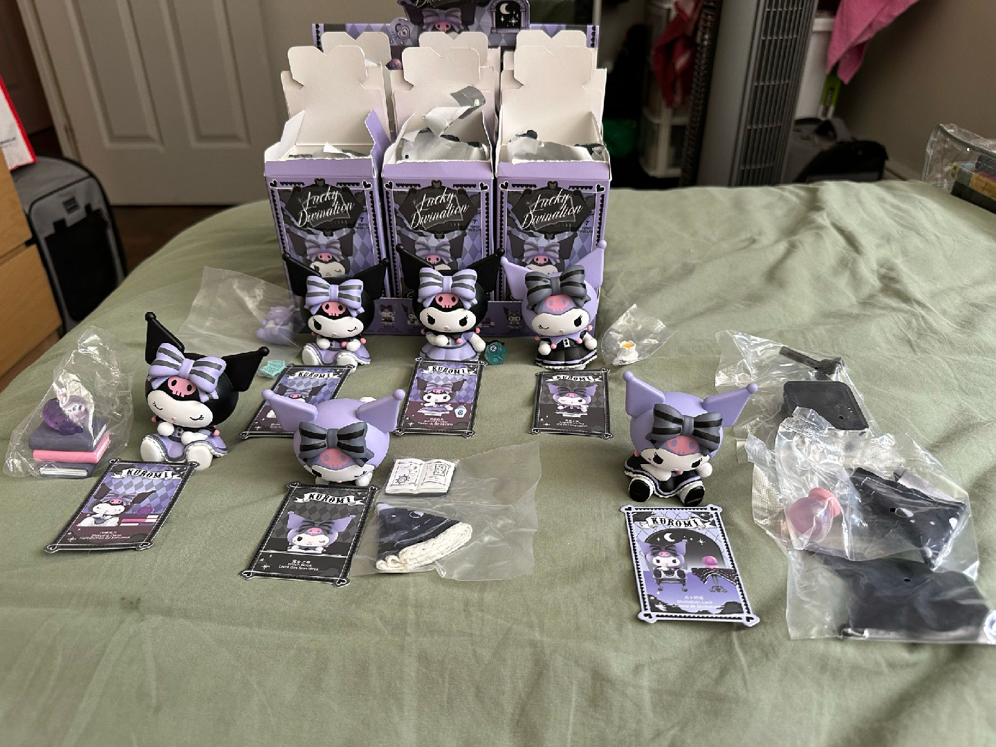 Kuromi Lucky Divination Series Near Full Set (with secret!) - photo 2