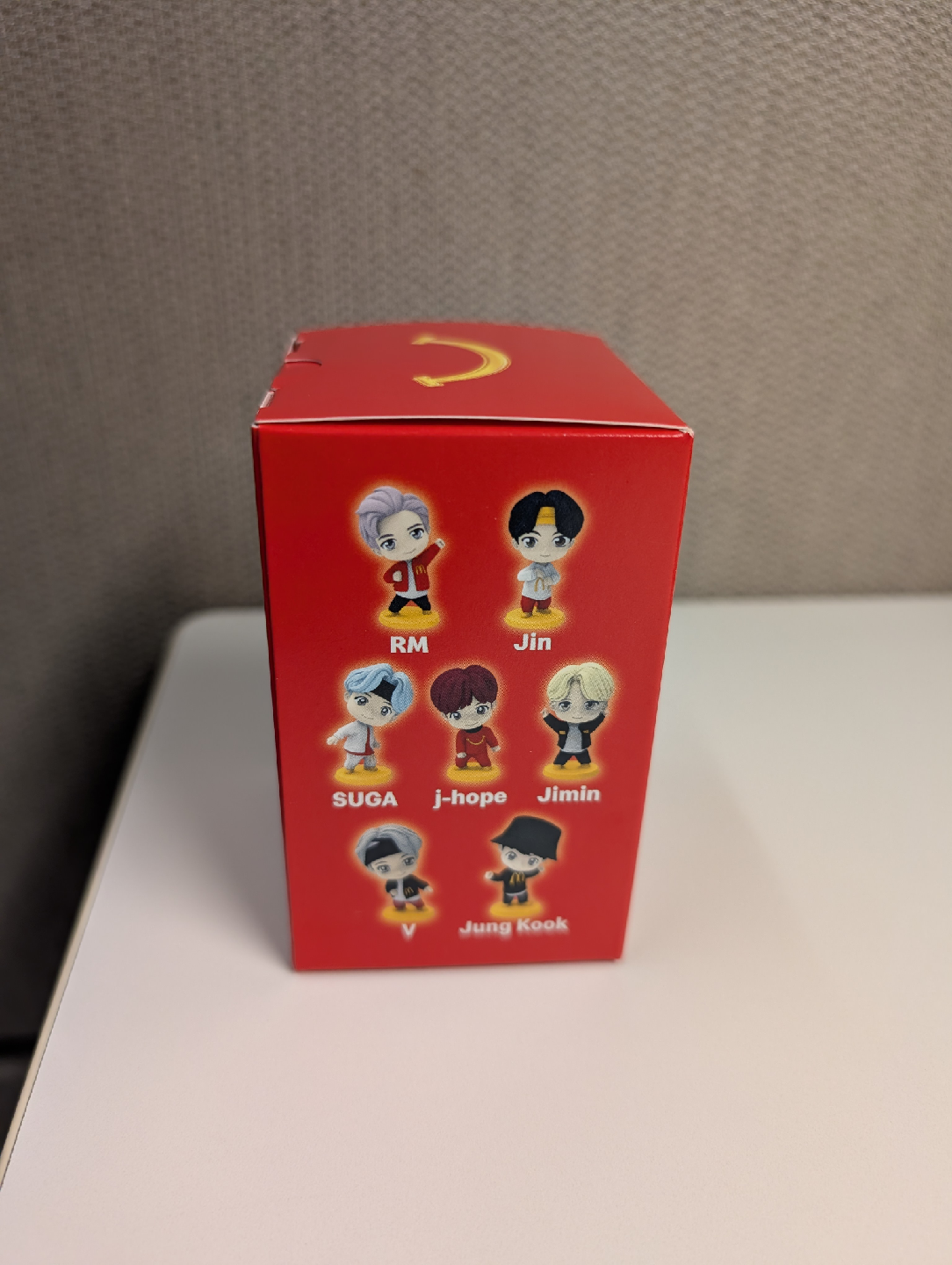 💜 McDonald’s TinyTAN x BTS Figure – Brand New in Box 💜 - photo 2
