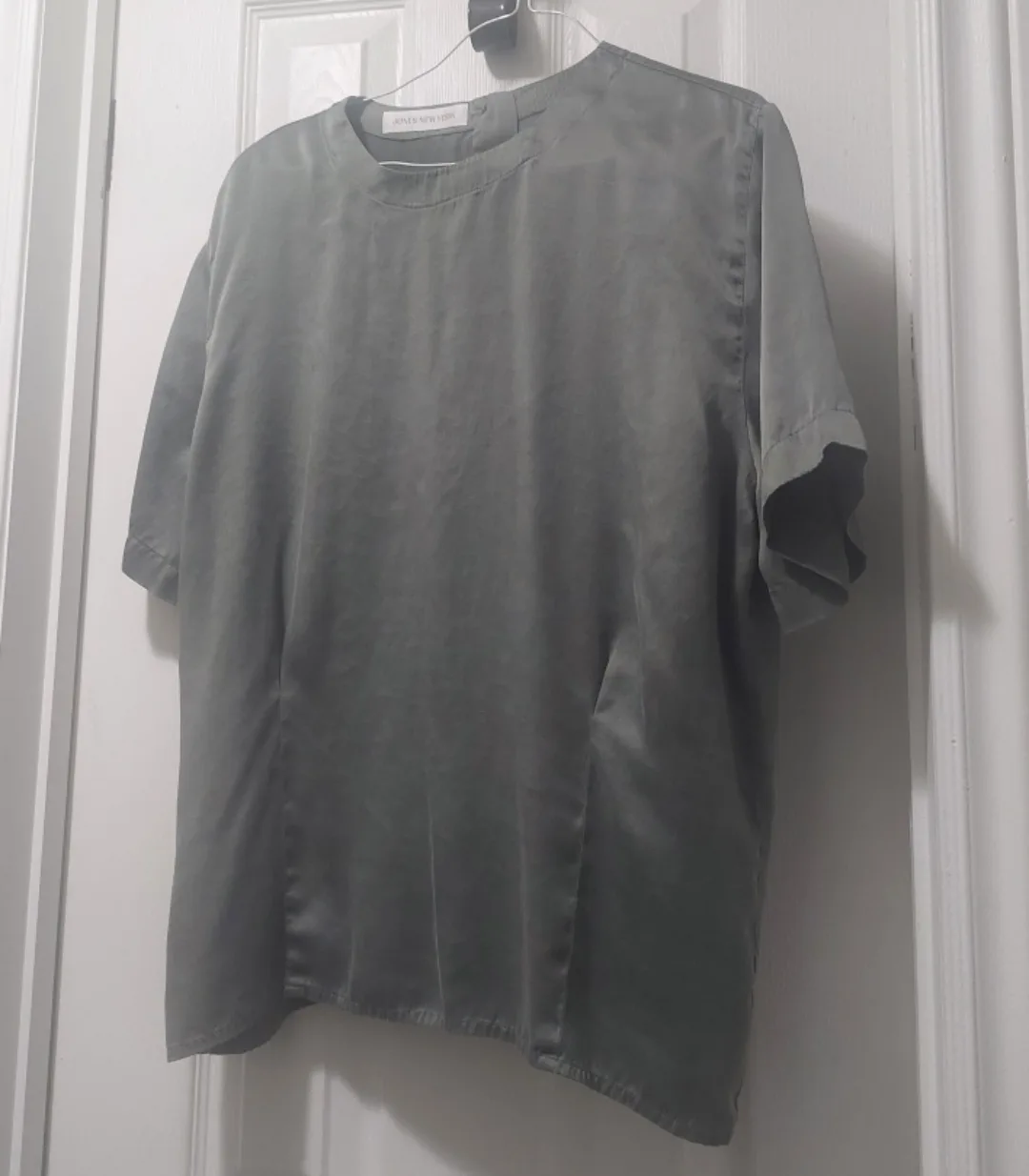Green Short Sleeve Blouse image indicator(7)