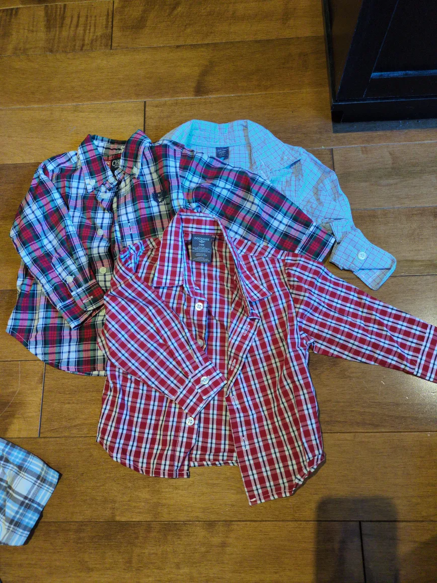 Toddler Boys Clothes Lot - Size 12-24 Months image indicator(3)