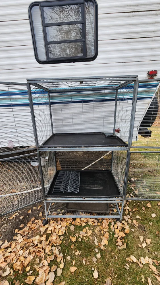 Large Metal Cage - Two Tier image indicator(2)