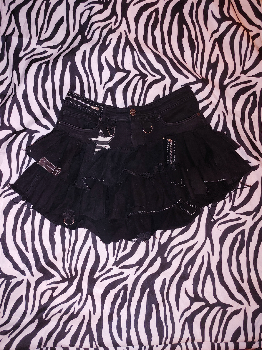 black high waist frilly skirt