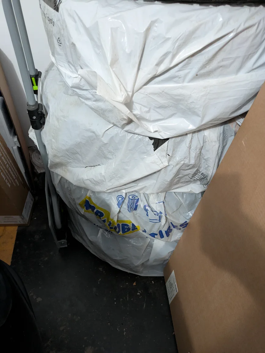 Winter Edge Tire on Rim 225/65/R17 image indicator(4)