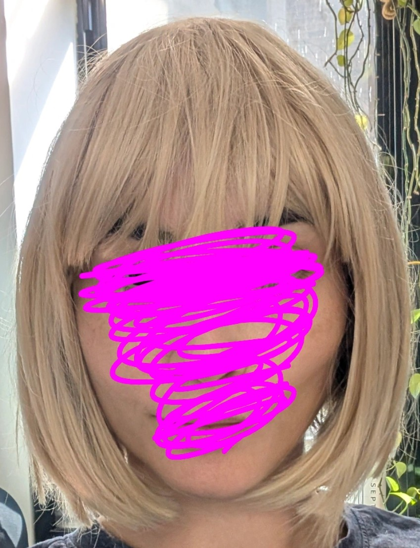 Pretty Woman Costume & Wig for Halloween - photo 4