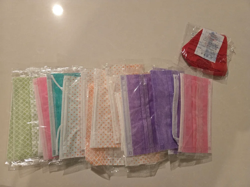 FREE New Face Masks - Variety of Colours thumbnail