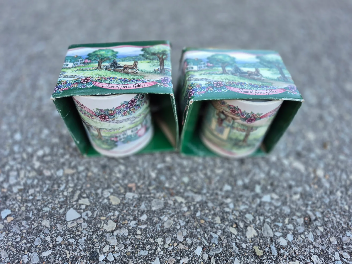 Anne of Green Gables Avonlea Collection Mugs (Set of 2) thumbnail