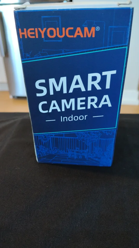 Heiyoucam Indoor Smart Camera - Like New! thumbnail