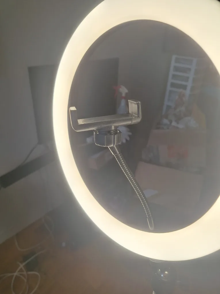 Ring Light with Tripod Stand image indicator(2)
