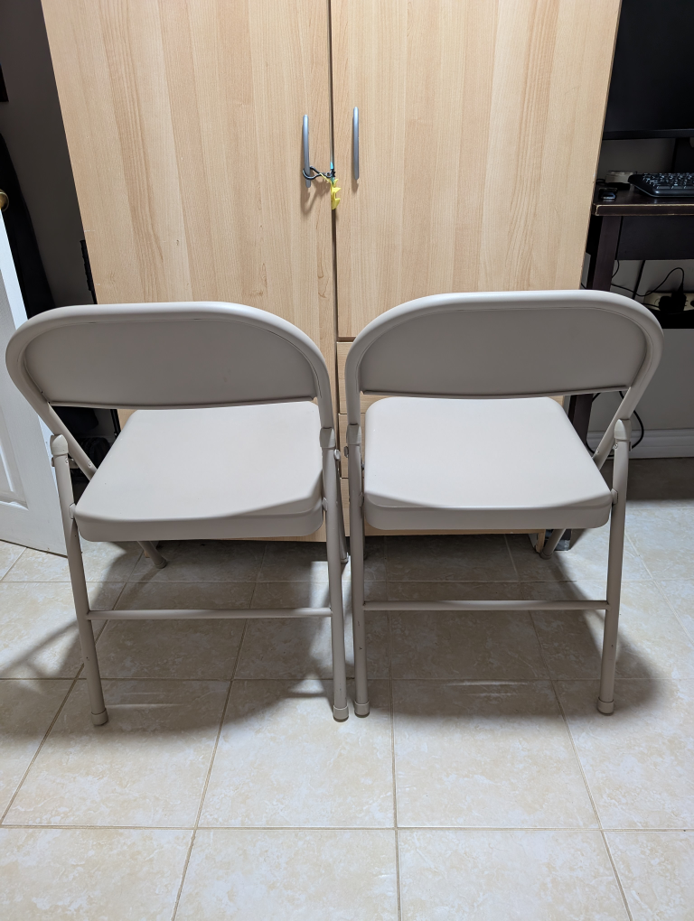 Set of 2 Beige Folding Chairs - photo 2