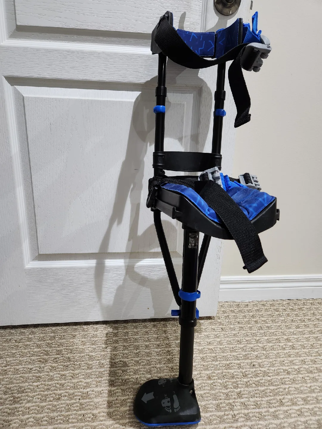 iWALKFree Hands Free Crutch