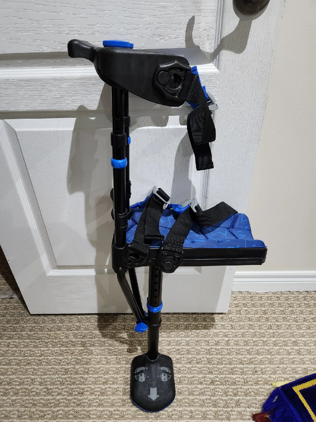 iWALKFree Hands Free Crutch image indicator(3)