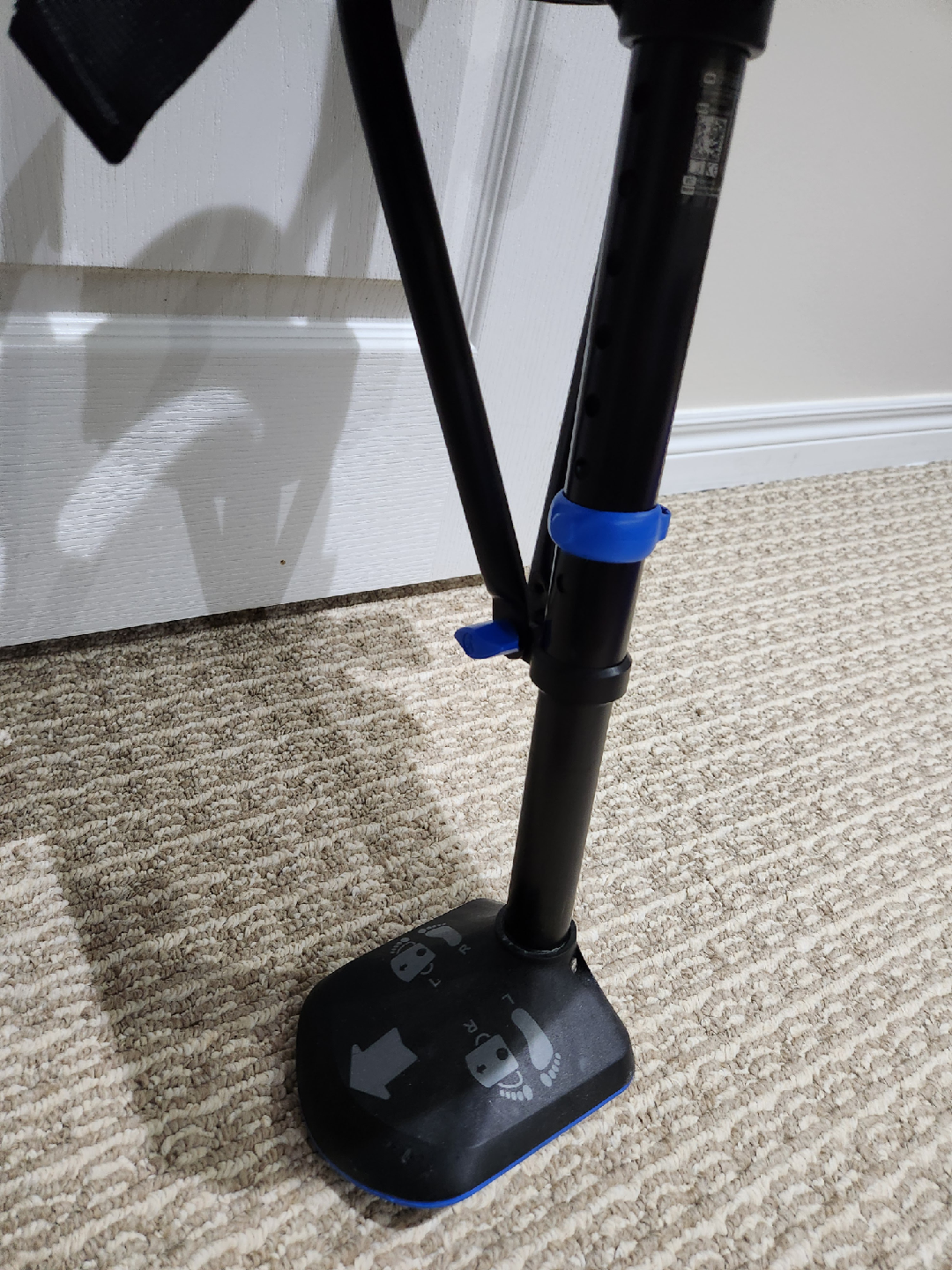 iWALKFree Hands Free Crutch - photo 4