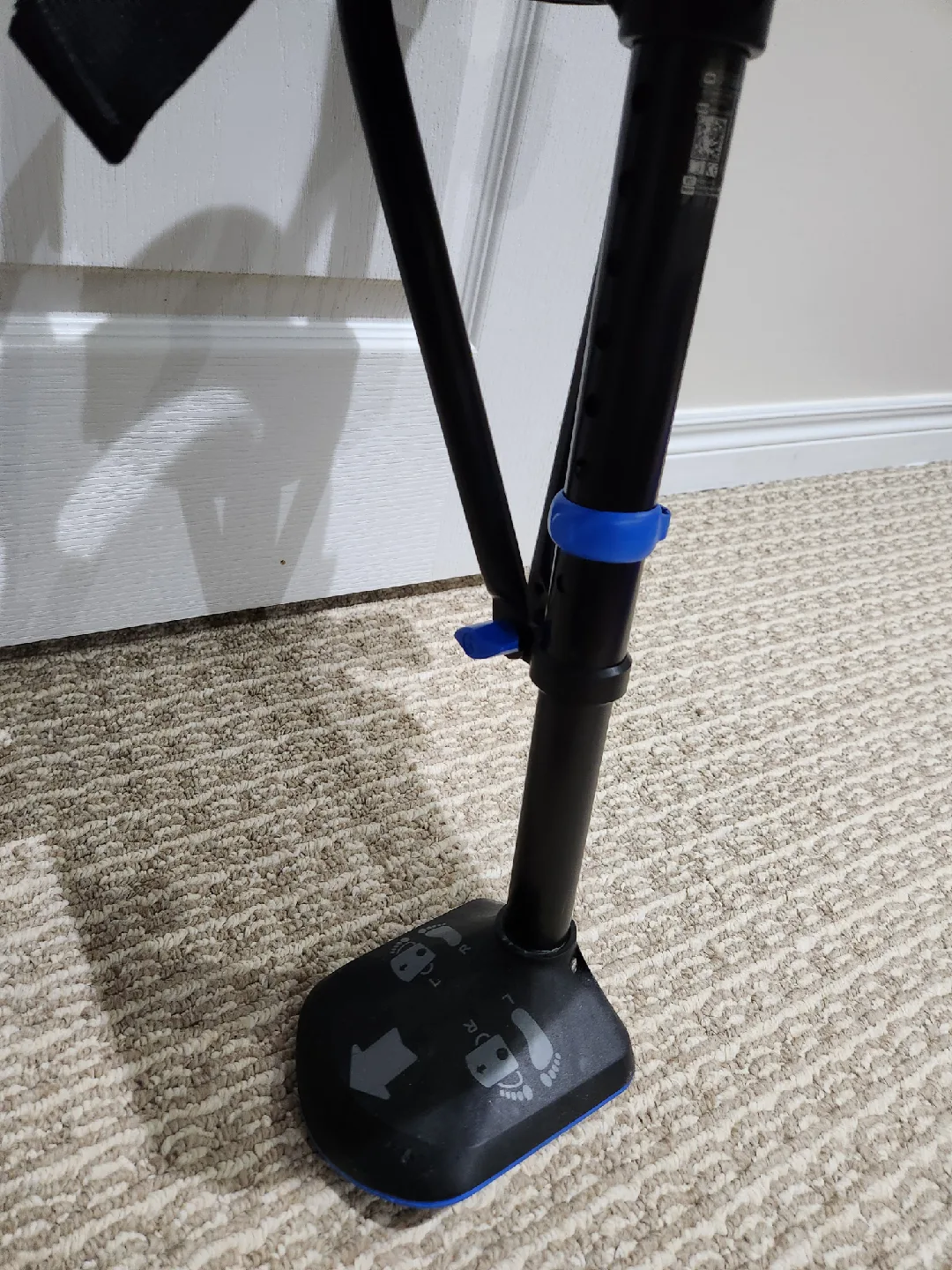 iWALKFree Hands Free Crutch image indicator(4)