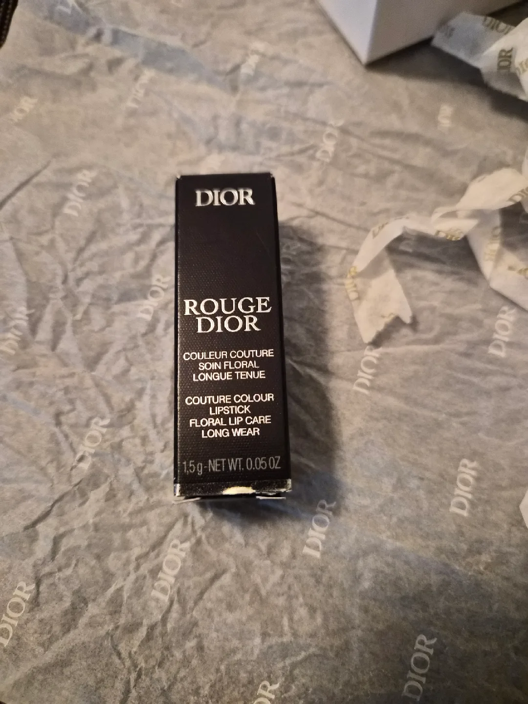 Dior Rouge Couture Lipstick & Diorshow Mascara image indicator(3)