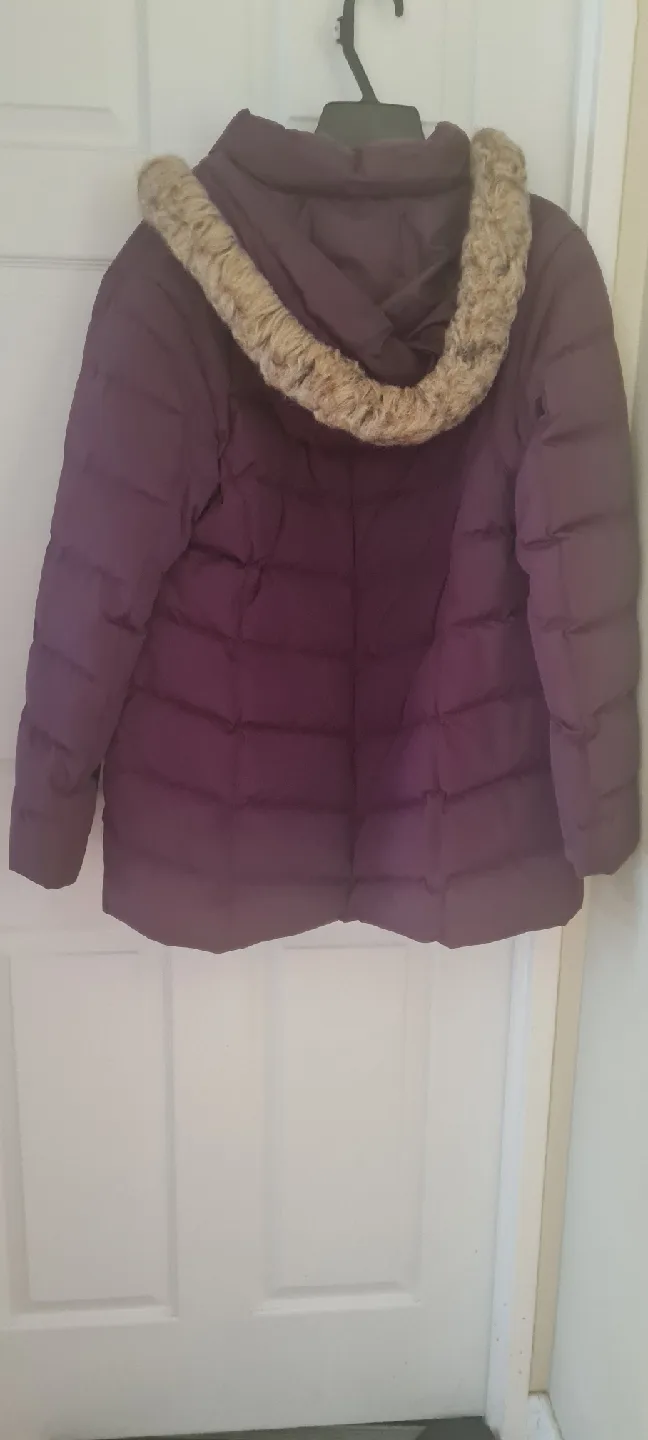 Mountain Warehouse Extreme Puffer Jacket - US 14 image indicator(2)