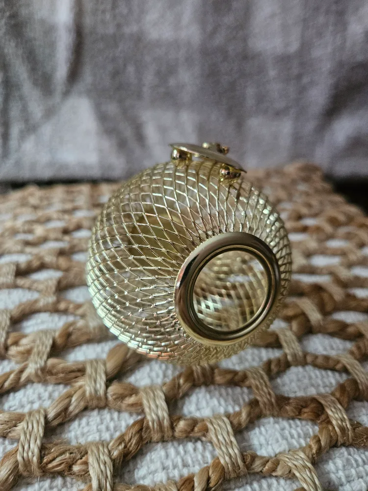 New Gold Tone  6- pcs.Ball Christmas  TreeMesh  Ornament. image indicator(5)