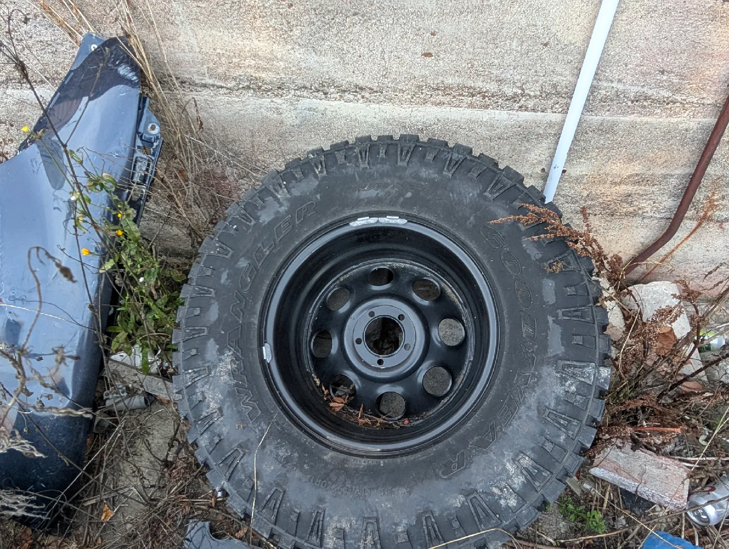 Warn VR 10,000-S Winch & Goodyear Wrangler Tire image indicator(5)