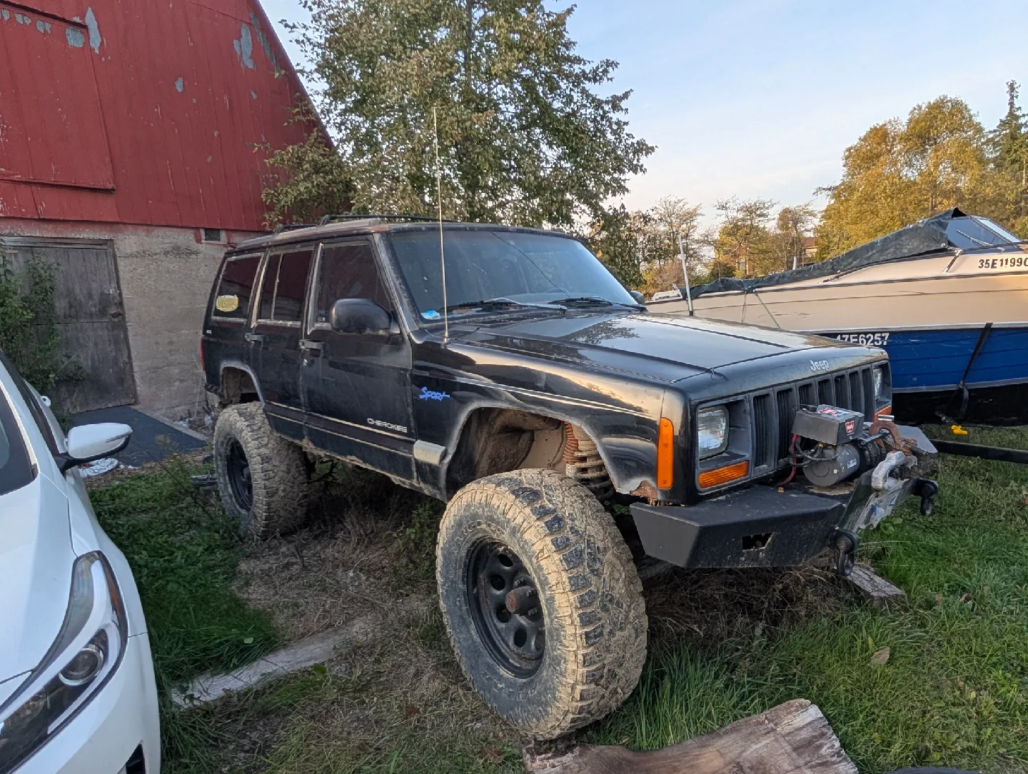 Warn VR 10,000-S Winch & Goodyear Wrangler Tire image indicator(6)