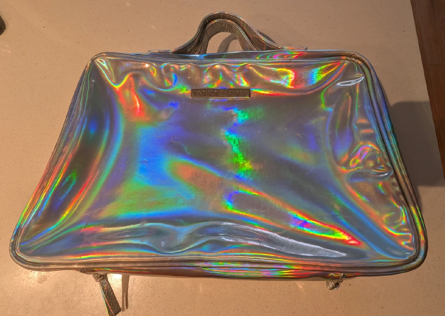 Victoria's Secret Iridescent Hanging Travel Cosmetic Bag - photo 3