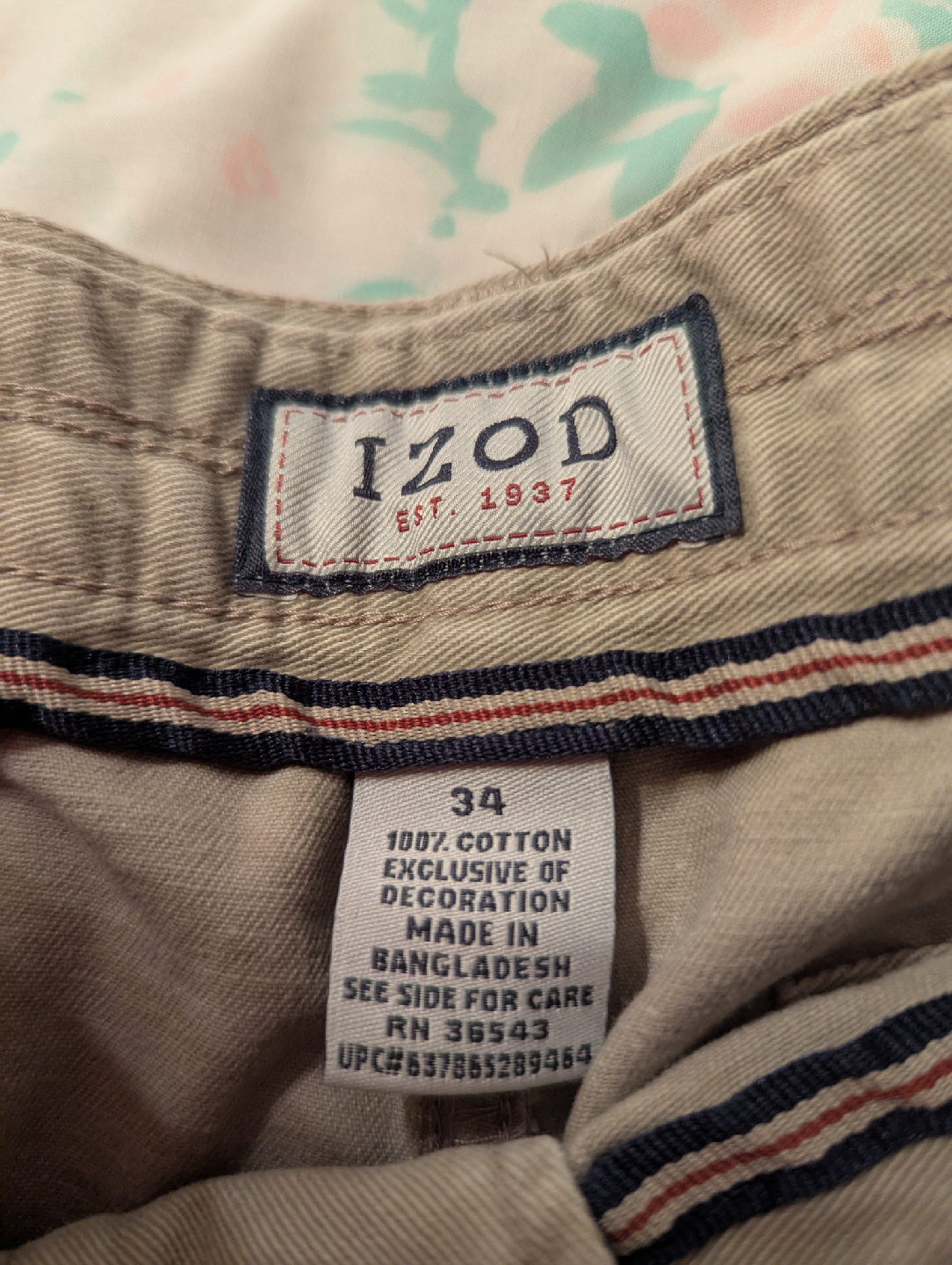 IZOD Cargo Shorts - Size 34 - Khaki - photo 2
