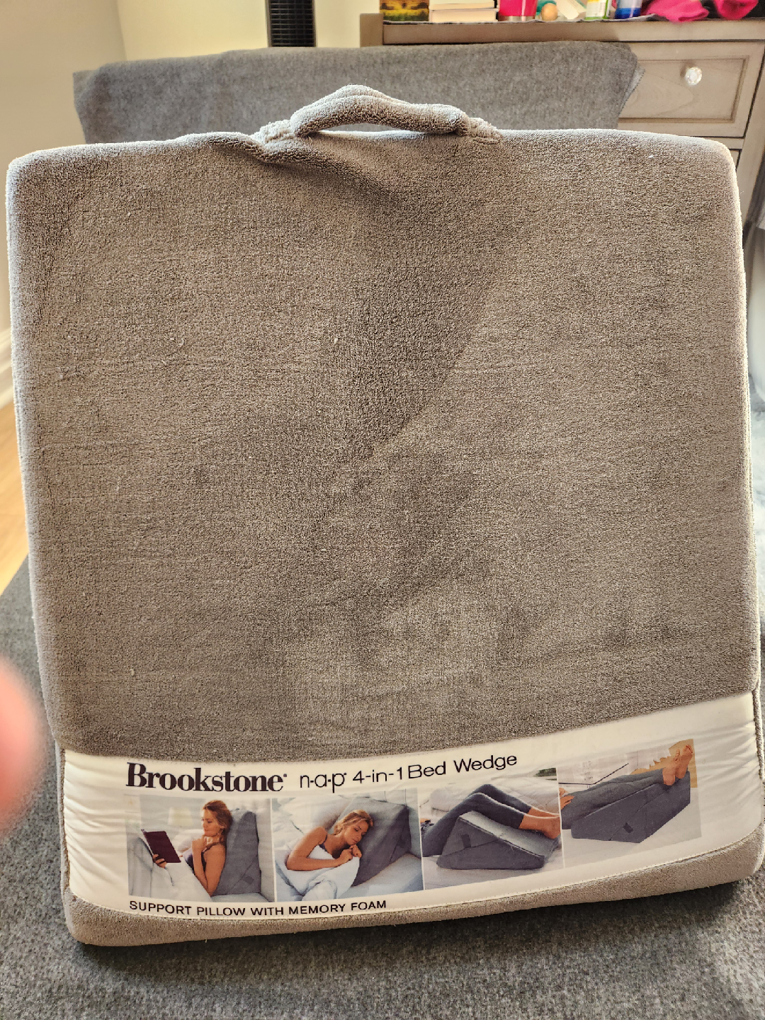 Brookstone n-a-p 4-in-1 Bed Wedge Pillow - photo 2