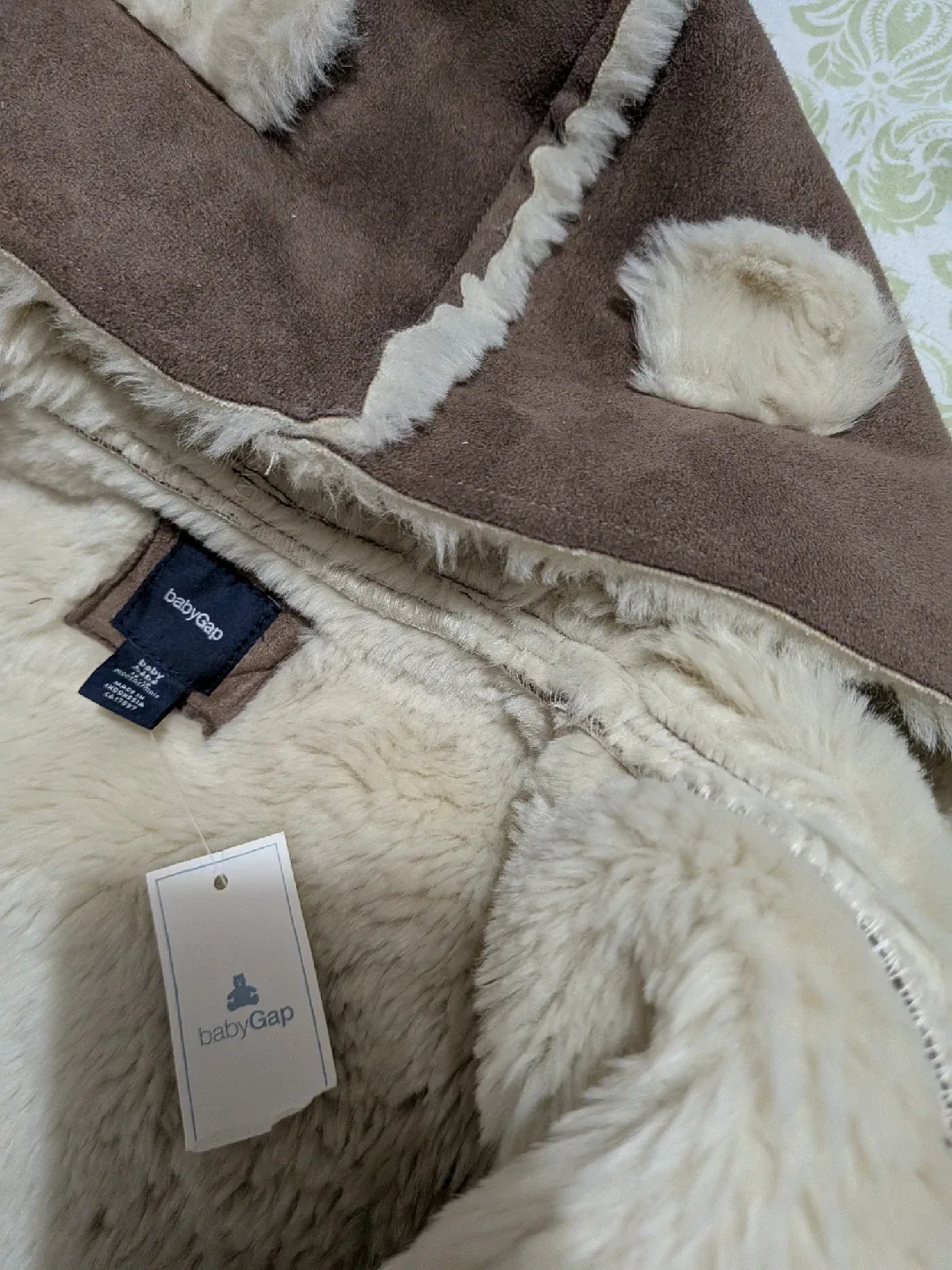 Baby Gap Bear Snowsuit - 12-18 Months - New with Tags! image indicator(5)